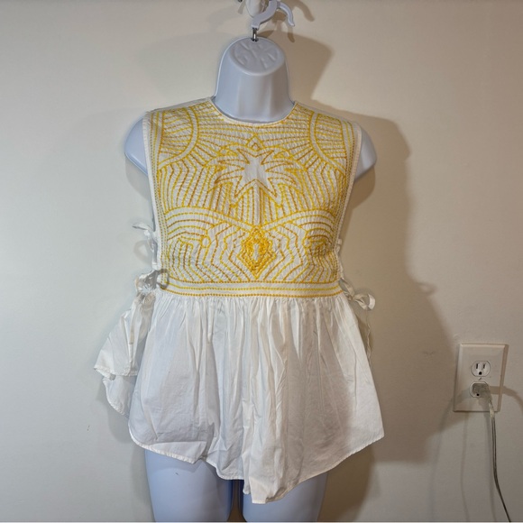 Celandine Embroidered Yellow and White Sleeveless Top - Picture 6 of 16